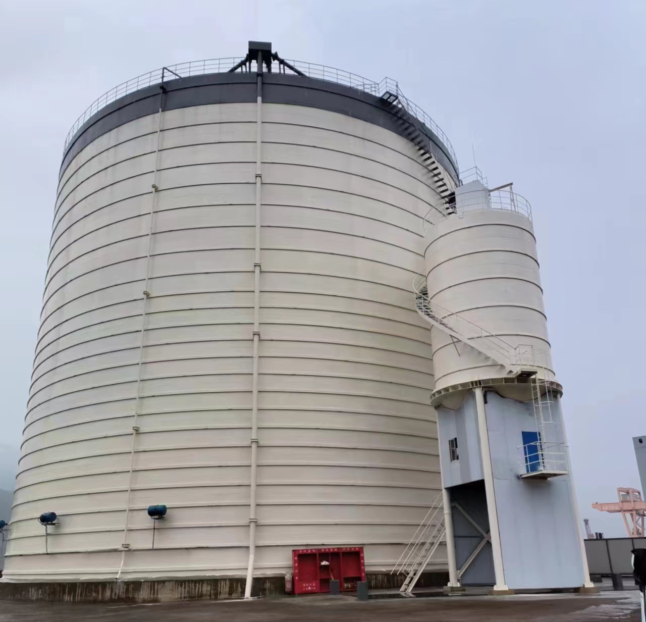 英州镇10万吨水泥钢板库